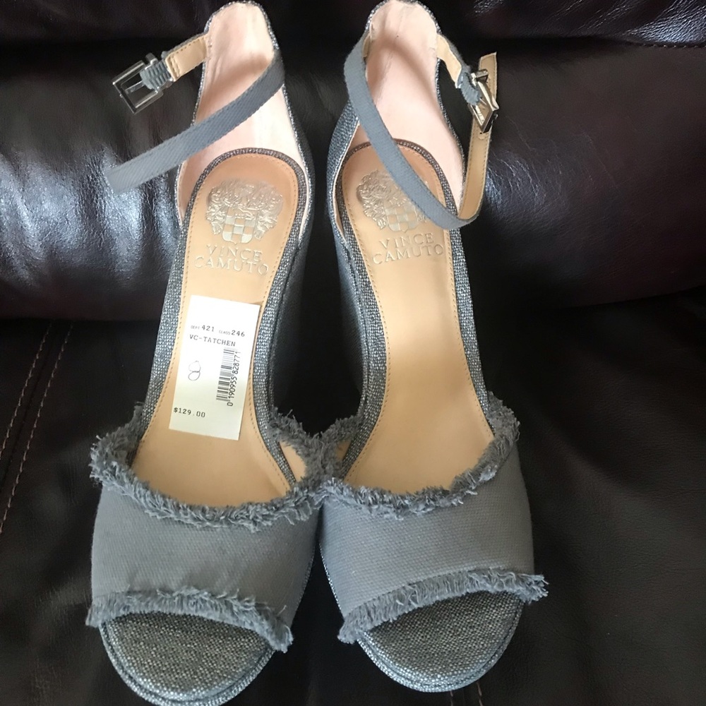 Vince Camuto Sandals